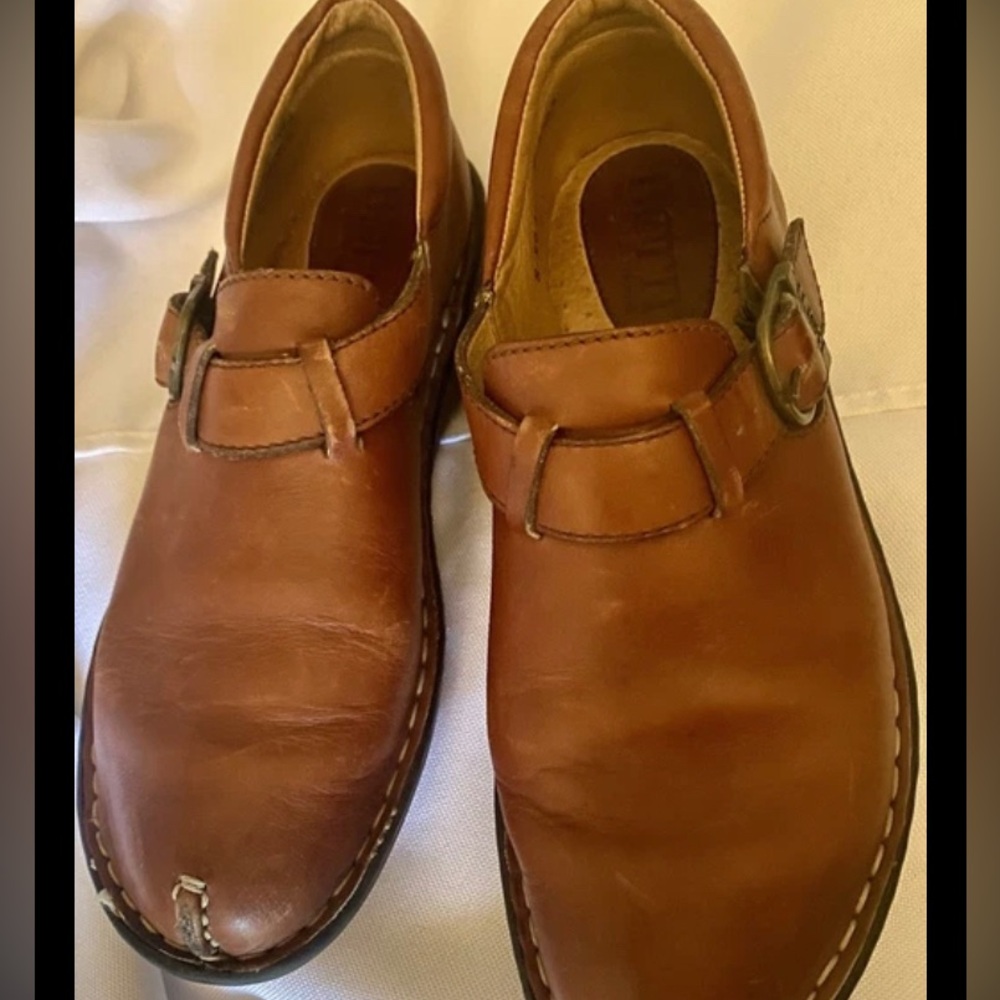 BORN Brown Leather buckle Mary Jane Shoes 8 women’s
